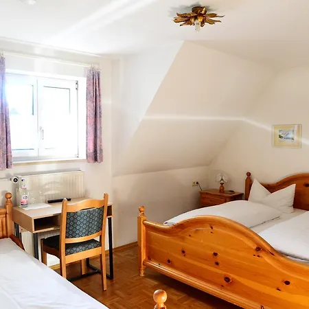 Hotel Gasthof Und Zum Hirsch